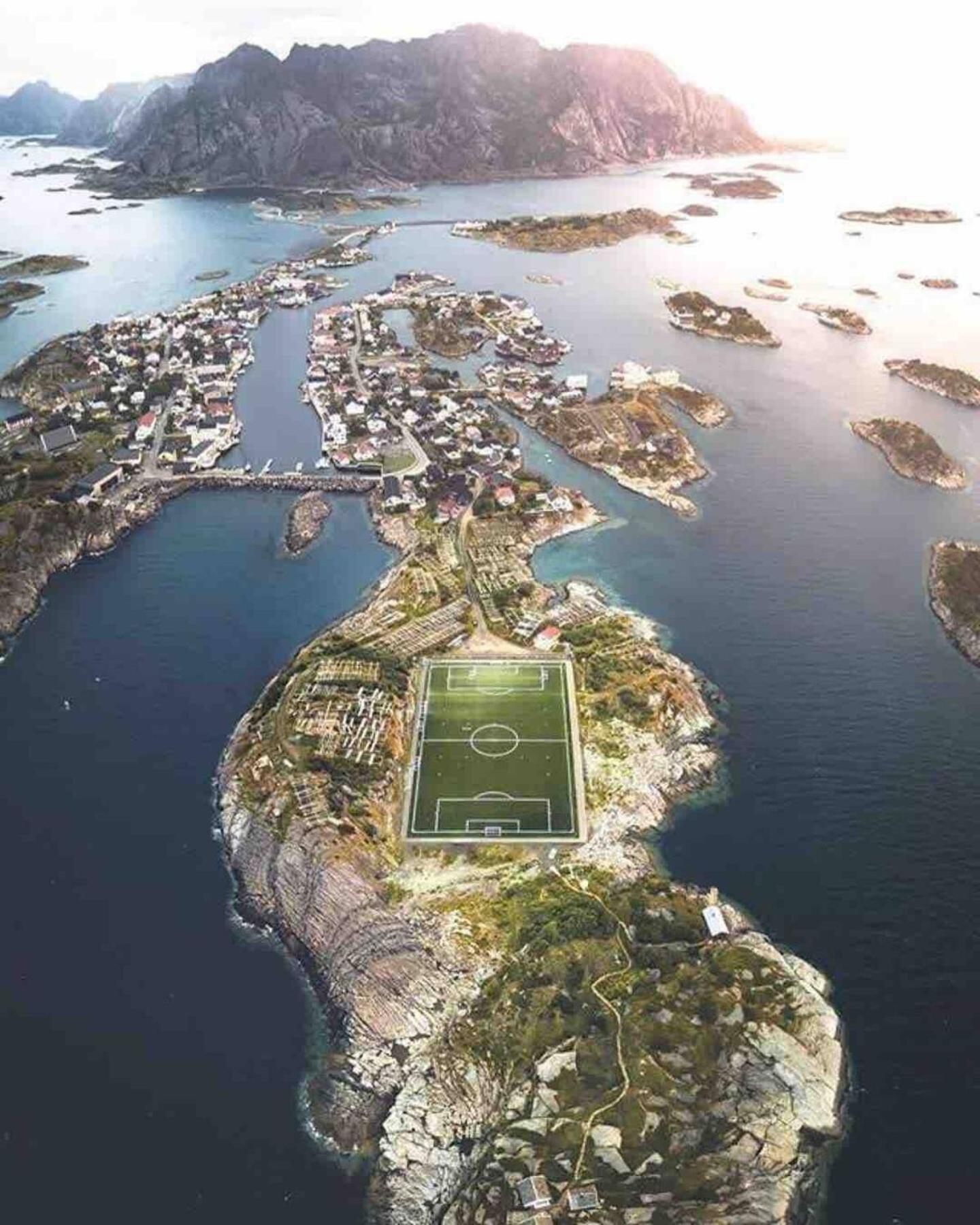 Ny Leilighet I Henningsvaer! Экстерьер фото