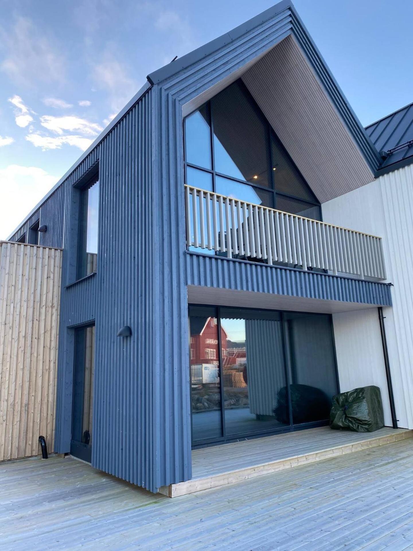 Ny Leilighet I Henningsvaer! Экстерьер фото